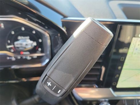 Used 2024 GMC Sierra 1500 Elevation image 28