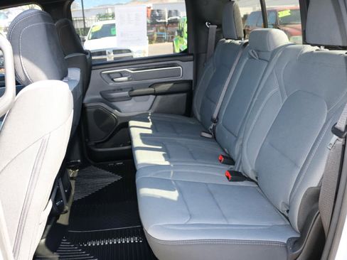 Used 2022 RAM 1500 Big Horn AWD/4WD image 27