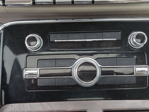 Used 2019 Lincoln Navigator Reserve image 19