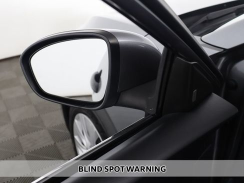 Used 2024 Nissan Sentra S FWD image 3