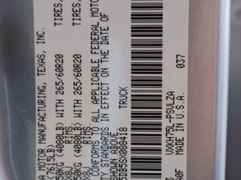 Used 2025 Toyota Tundra 4x4 CrewMax Hybrid image 28