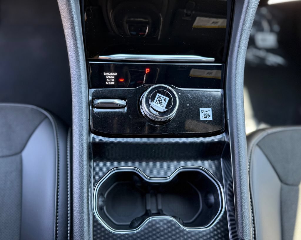 New 2026 Jeep Grand Cherokee Altitude AWD/4WD image 25