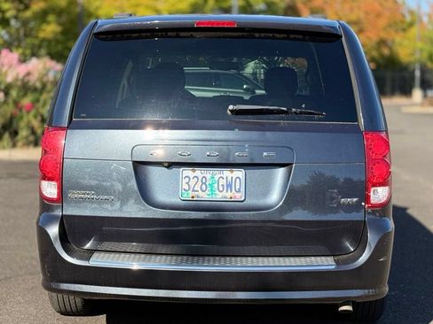 Used 2014 Dodge Grand Caravan SXT w/ UConnect Hands-Free Group FWD image 4