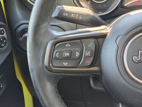 Used 2023 Jeep Wrangler Unlimited Sport image 29