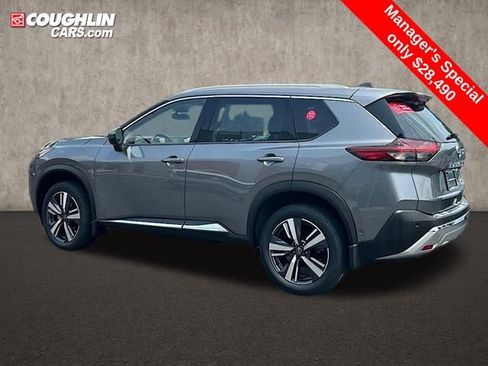 Certified 2023 Nissan Rogue Platinum image 12