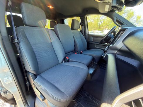Used 2024 RAM 2500 Tradesman w/ Safety Group AWD/4WD image 7