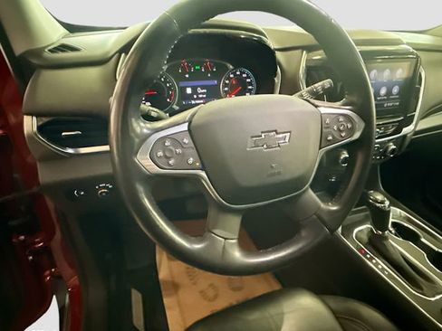 Used 2020 Chevrolet Traverse RS FWD image 12