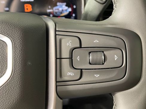 New 2026 GMC Sierra 2500 SLT w/ SLT Premium Package image 9