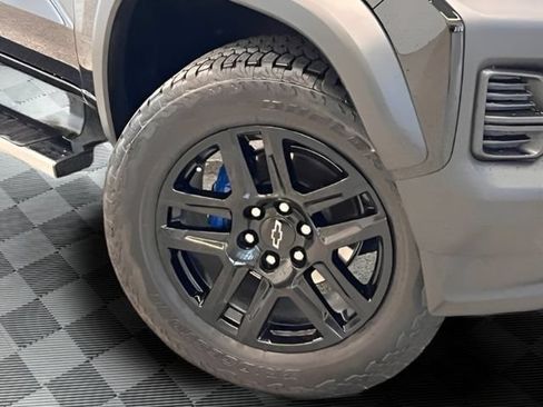 Certified 2024 Chevrolet Colorado Trail Boss w/ Technology Package AWD/4WD image 24