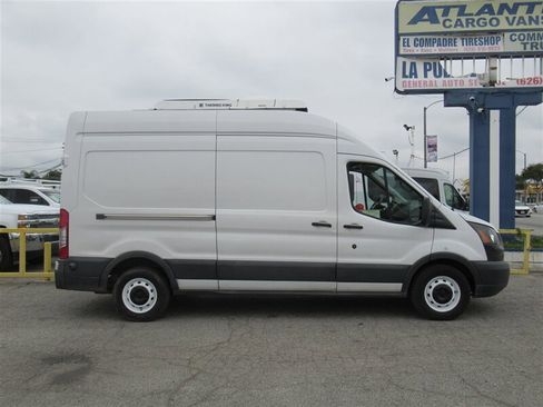 Used 2018 Ford Transit 250 148 High Roof image 2