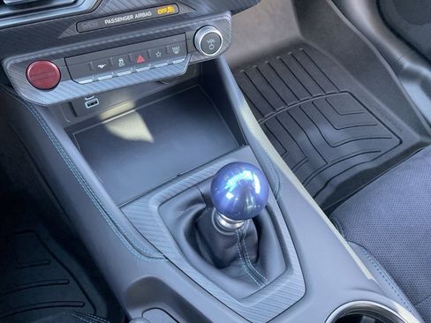 Used 2025 Ford Mustang Dark Horse image 17