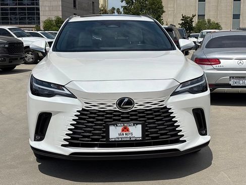 Used 2024 Lexus RX 350 Premium w/ Accessory Package (Z1) FWD image 6