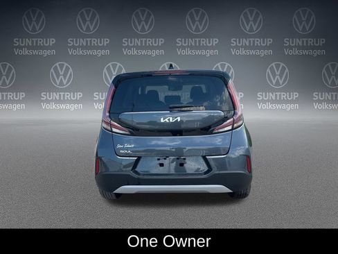 Used 2023 Kia Soul S FWD image 4