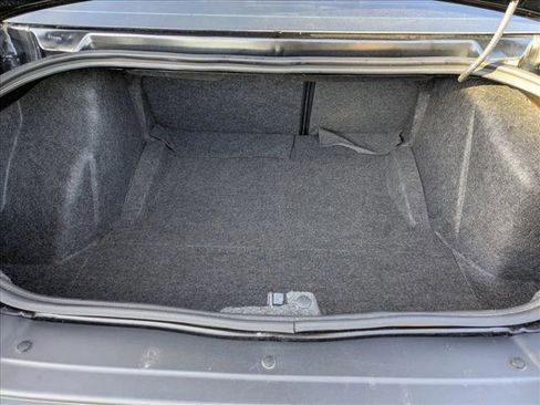 Used 2022 Dodge Challenger R/T Scat Pack image 6