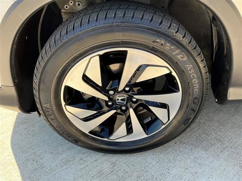 Used 2015 Honda CR-V Touring image 25
