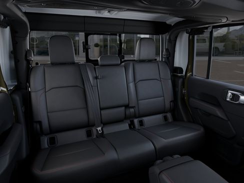 New 2025 Jeep Gladiator Rubicon image 15