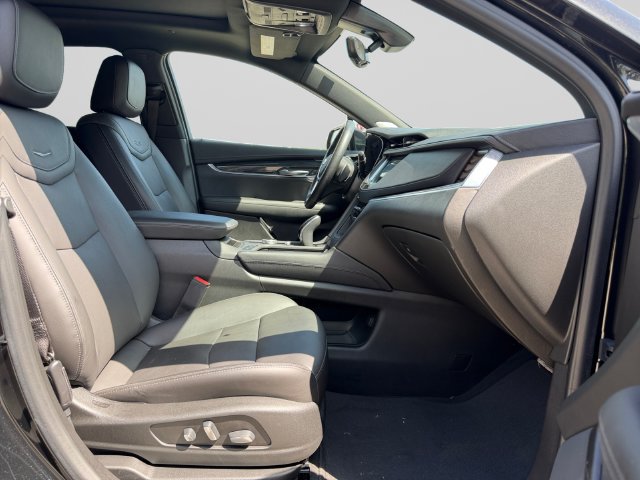 Used 2021 Cadillac XT5 Premium Luxury AWD/4WD image 15