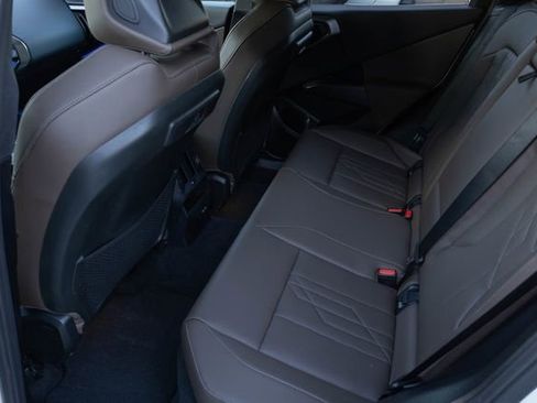 Certified 2025 BMW X3 xDrive30i w/ Premium Package image 17