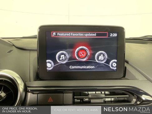 Used 2022 MAZDA MX-5 Miata RF Grand Touring image 27