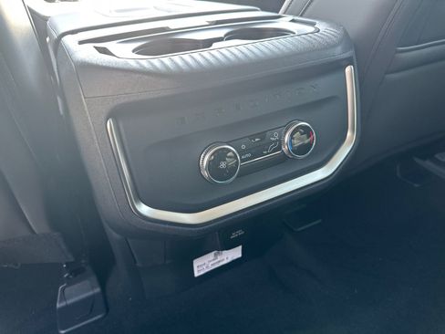 New 2026 Ford Expedition Active RWD image 14