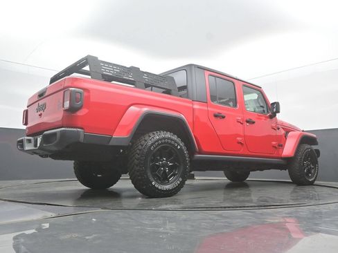 Used 2021 Jeep Gladiator Sport AWD/4WD image 49