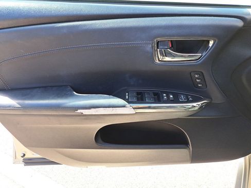 Used 2016 Toyota Avalon Touring image 13