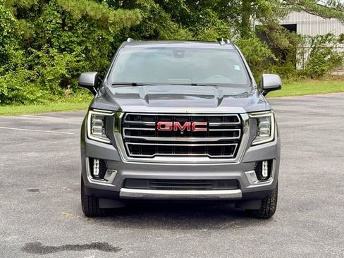 Used 2021 GMC Yukon SLT w/ SLT Premium Package AWD/4WD image 12
