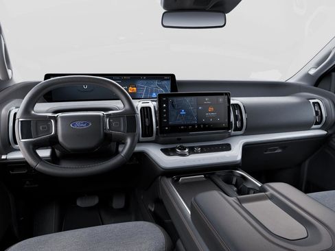 New 2025 Ford Expedition Active image 30