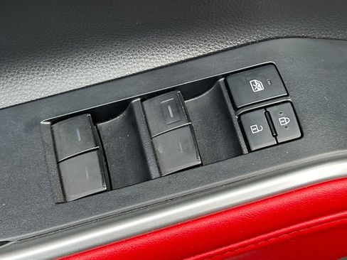 Used 2021 Toyota Highlander XSE image 14