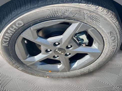 New 2026 Kia K4 LXS image 27