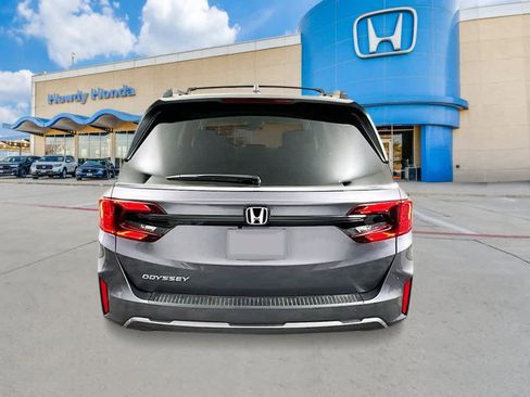 New 2026 Honda Odyssey EX-L image 3