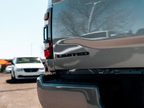 Used 2024 RAM 2500 Limited image 16