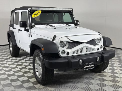 Used 2016 Jeep Wrangler Unlimited Sport w/ Quick Order Package 24S image 3