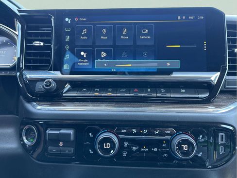 Used 2024 Chevrolet Silverado 1500 LT Trail Boss w/ LT Trail Boss Premium Package AWD/4WD image 16