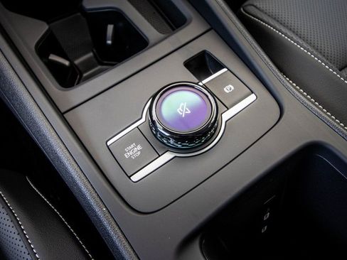 New 2026 Volkswagen Tiguan SE image 37