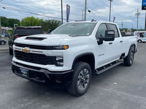New 2026 Chevrolet Silverado 2500 Custom w/ Custom Convenience Package AWD/4WD image 16