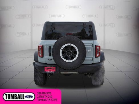 Used 2022 Ford Bronco Badlands image 6