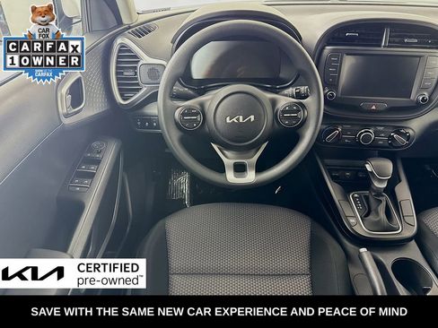 Certified 2025 Kia Soul LX w/ LX Technology Package FWD image 25