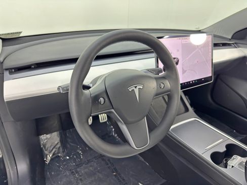 Used 2021 Tesla Model 3 Performance image 14