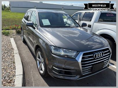 Used 2019 Audi Q7 3.0T Prestige w/ Prestige Package
