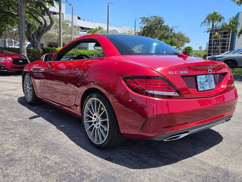 Used 2020 Mercedes-Benz SLC 300 image 12