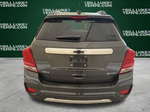 Used 2017 Chevrolet Trax Premier w/ LPO, Cargo Package FWD image 9