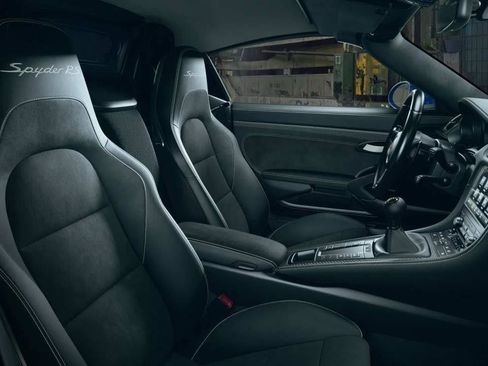 Certified 2024 Porsche 718 Boxster Spyder RS w/ Light Design Package image 98