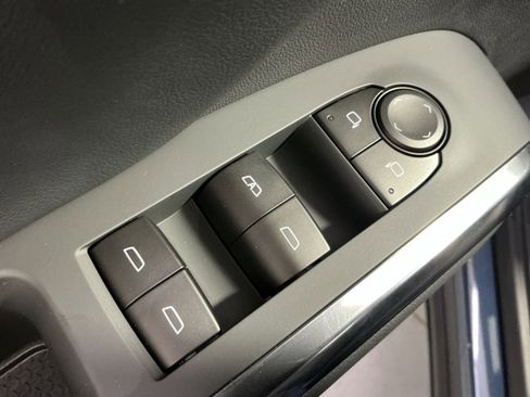 New 2026 Chevrolet Traverse LT w/ Enhanced Driving Package image 23