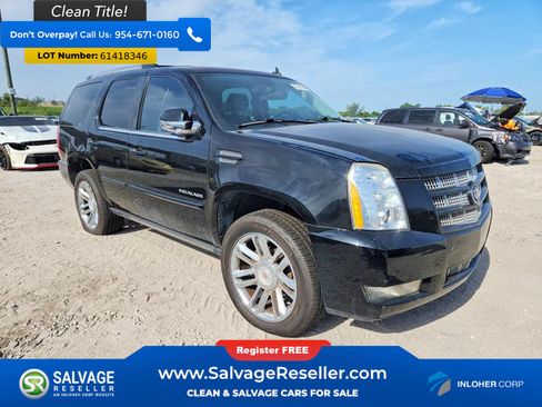 Used 2013 Cadillac Escalade Premium RWD image 5