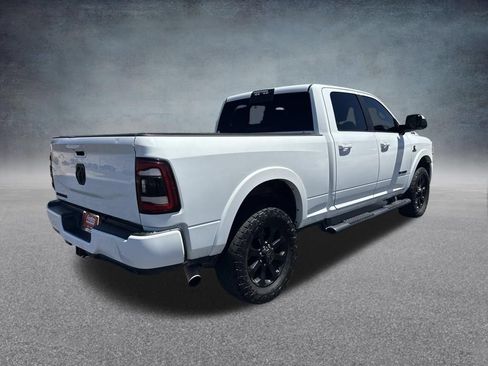 Used 2020 RAM 2500 Laramie w/ Night Edition AWD/4WD image 3