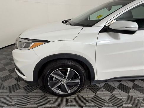 Used 2022 Honda HR-V EX-L image 14
