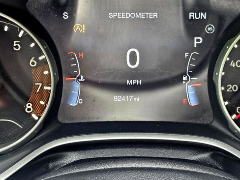 Used 2017 Jeep Compass Latitude w/ Popular Equipment Group image 36