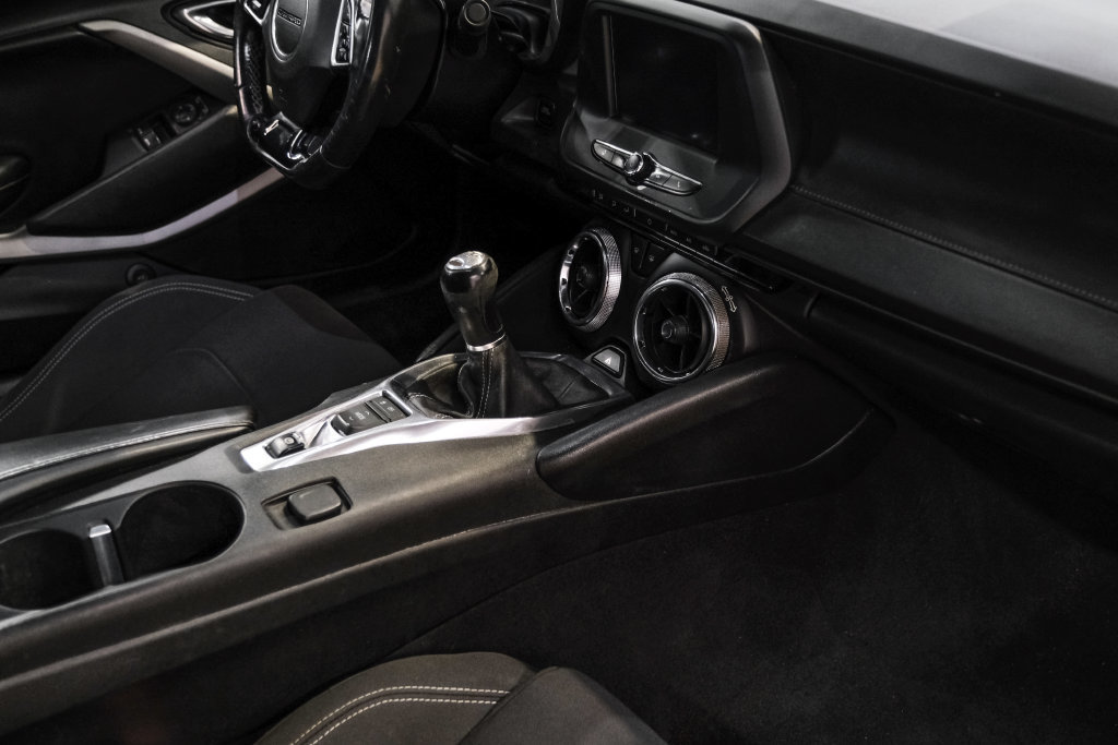 Used 2018 Chevrolet Camaro LS RWD image 21