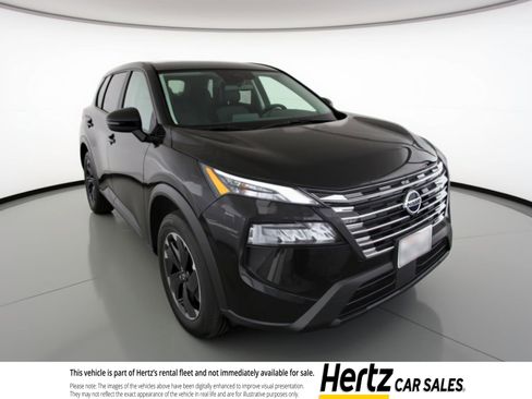 Used 2025 Nissan Rogue SV image 1